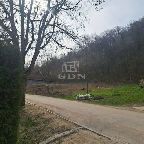Eladó telek, Balatonkenesén 46 M Ft / költözzbe.hu