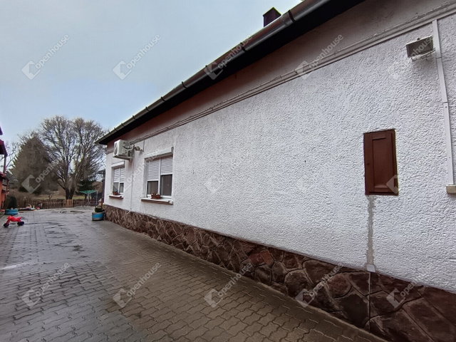 Eladó családi ház, Somogyszobon 28.9 M Ft, 3 szobás