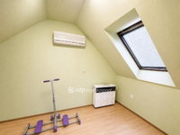 Eladó családi ház, Kunszentmiklóson 65 M Ft, 4+2 szobás