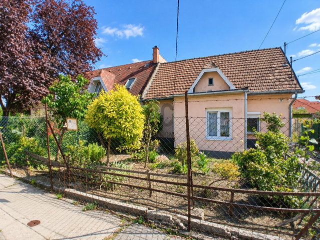 Eladó családi ház, Budapesten, XXII. kerületben 68 M Ft