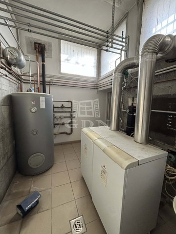 Eladó üzlethelyiség, Körmenden 99.9 M Ft / költözzbe.hu