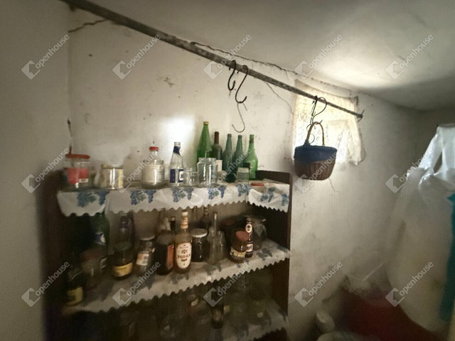 Eladó családi ház, Abában 19.99 M Ft, 3 szobás