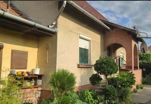Eladó családi ház, Törökszentmiklóson 26.9 M Ft, 3 szobás