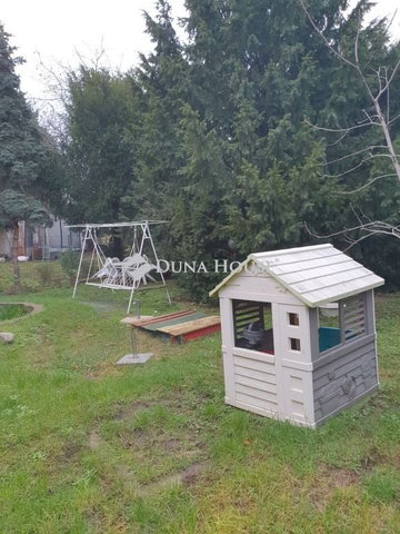 Eladó telek, Érden, Ikravirág utcában 84.3 M Ft