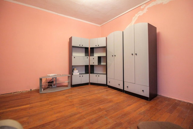 Eladó téglalakás, Almásfüzitőn 14.5 M Ft, 1 szobás