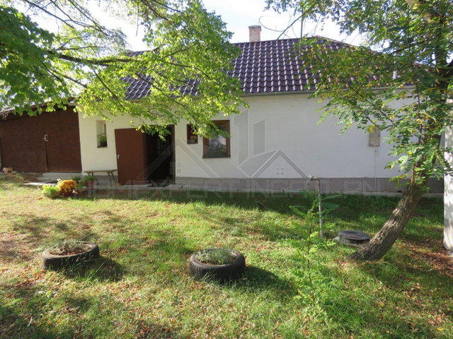 Eladó családi ház, Fenyőfőn 39.5 M Ft, 2 szobás