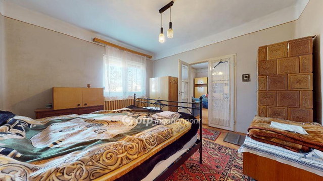 Eladó családi ház, Vásárosnaményben 26.9 M Ft, 2 szobás