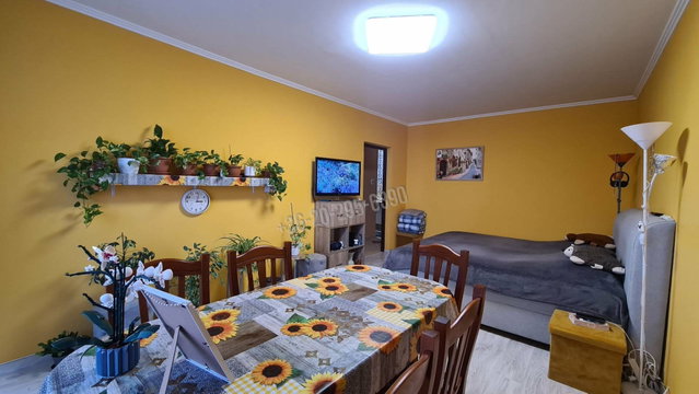 Eladó panellakás, Dunaújvárosban, Római körúton 34.2 M Ft