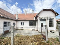 Eladó családi ház, Győrött 66 M Ft, 3 szobás