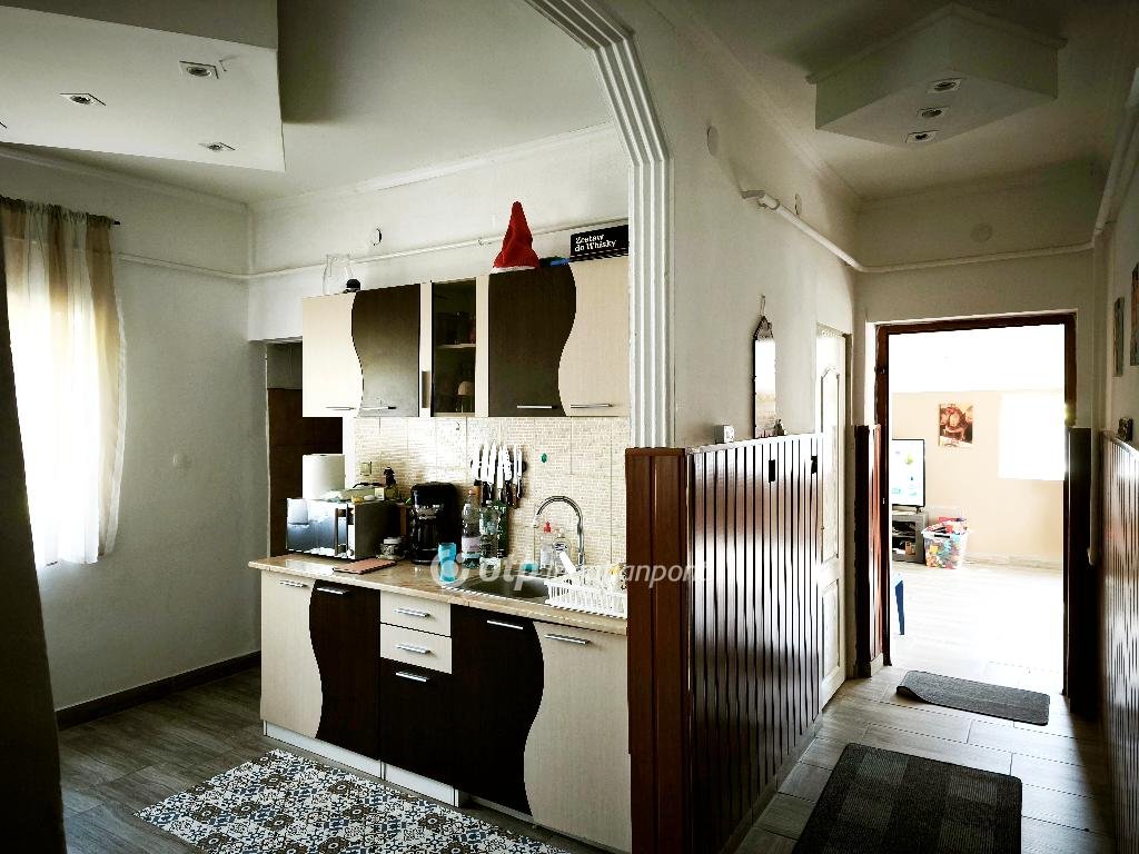 3 bed · 70m² · 28.000.000 ft