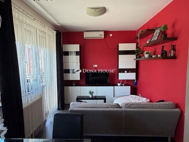 Kiadó téglalakás, albérlet, Veszprémben 180 E Ft / hó