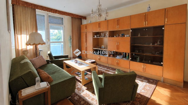 Eladó téglalakás, Szombathelyen 34 M Ft, 1+1 szobás