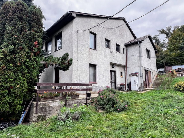 Eladó családi ház, Nagykovácsiban 110 M Ft, 4 szobás