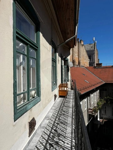 Eladó téglalakás, Budapesten, IX. kerületben 112.49 M Ft