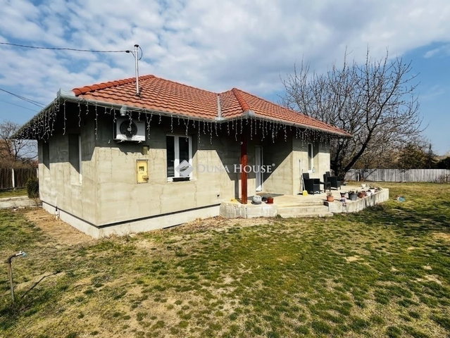 Eladó családi ház, Tápiószecsőn 59 M Ft, 3 szobás