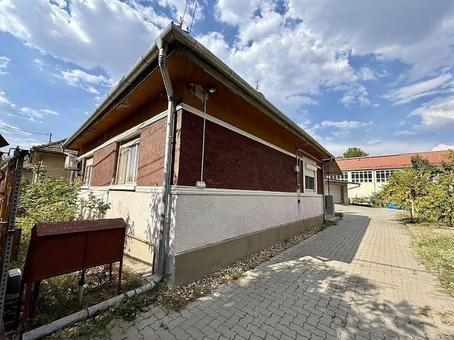 Eladó családi ház, Vácrátóton 94.5 M Ft, 3 szobás