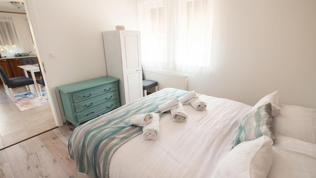 Kiadó téglalakás, albérlet, Balatonkenesén 350 E Ft / hó