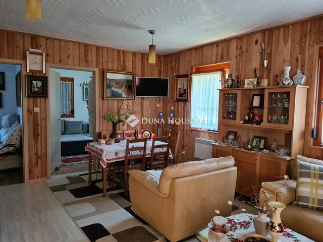 Eladó családi ház, Kapuváron 119 M Ft, 3+1 szobás