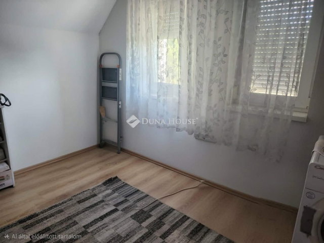Eladó családi ház, Berhidán 120 M Ft, 6 szobás