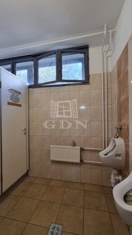 Kiadó ipari ingatlan, Székesfehérvárott 414 E Ft / hó