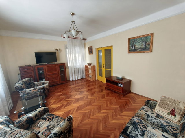 Eladó családi ház, Debrecenben 75 M Ft, 3 szobás