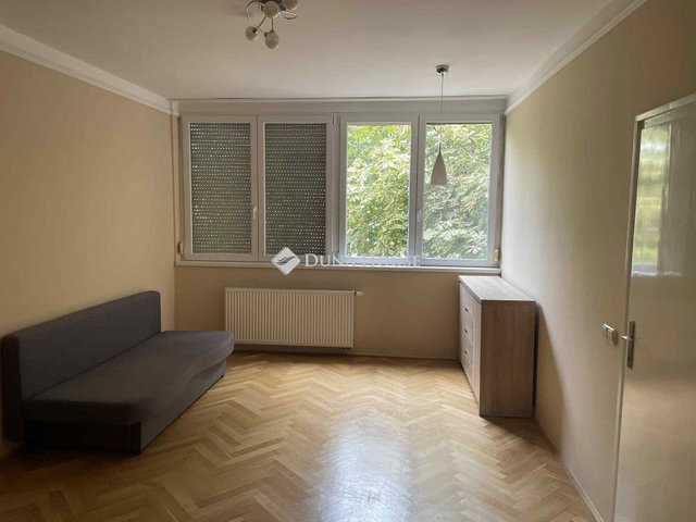 Kiadó téglalakás, albérlet, Szegeden, Fűrész utcában
