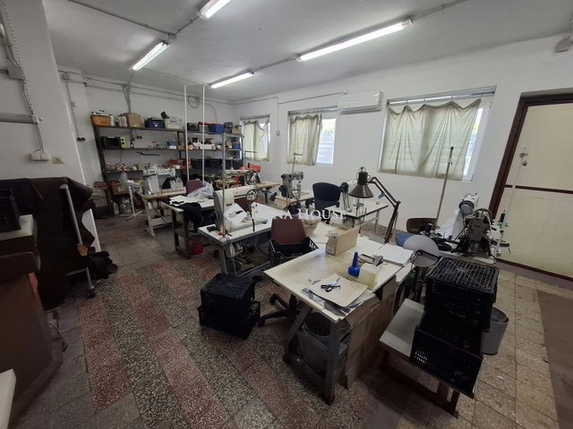 Kiadó iroda, Kiskunfélegyházán 130 E Ft / hó
