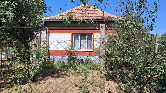 Eladó családi ház, Törökszentmiklóson 10.6 M Ft, 2 szobás