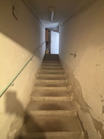 Eladó üzlethelyiség, Szombathelyen 9.5 M Ft, 6 szobás