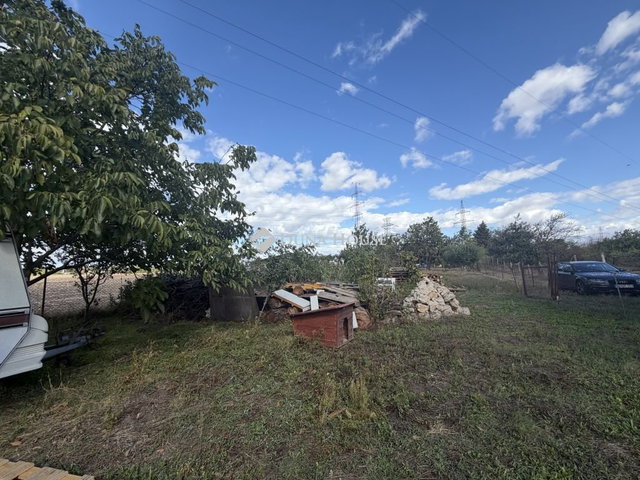 Eladó telek, Győrújbaráton 6.999 M Ft / költözzbe.hu