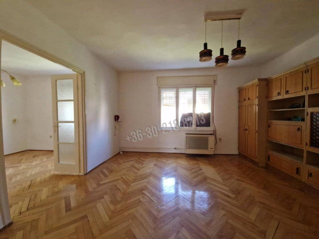 Eladó téglalakás, Egerben 57.5 M Ft, 3 szobás