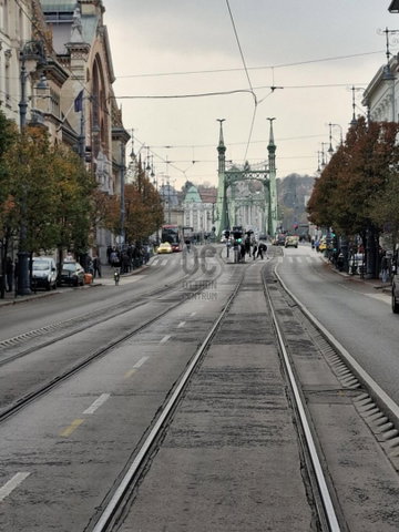 Eladó ipari ingatlan, Budapesten, IX. kerületben 102.8 M Ft