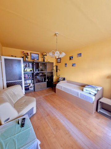 Eladó panellakás, Budapesten, XVIII. kerületben 54 M Ft, 3 szobás