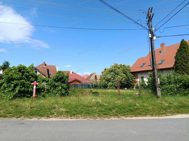 Eladó telek, Ágfalván 45 M Ft / költözzbe.hu