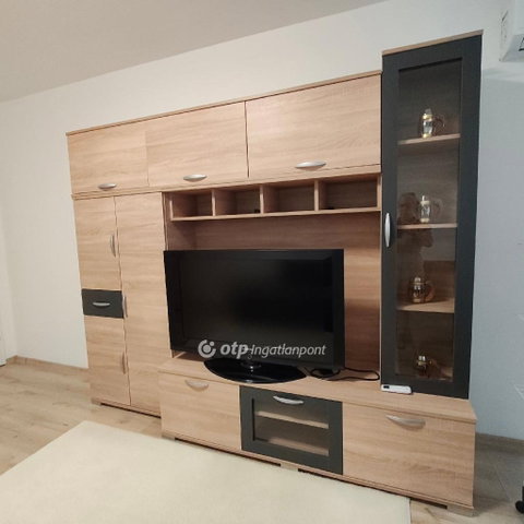 Kiadó téglalakás, albérlet, Nyíregyházán 220 E Ft / hó