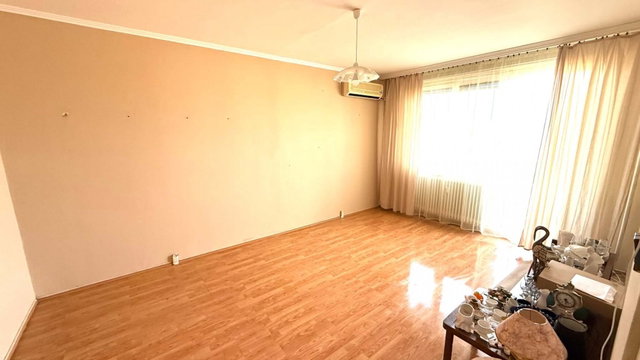 Eladó panellakás, Dunaújvárosban, Bocskai István utcában