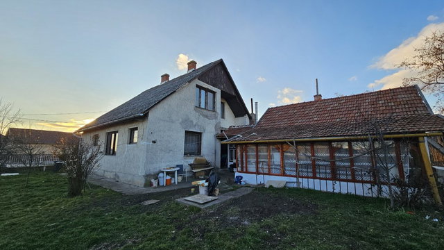 Eladó családi ház, Alattyánban 17.99 M Ft, 3 szobás