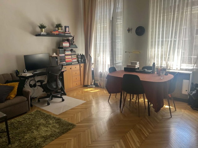Eladó téglalakás, Budapesten, VI. kerületben 70 M Ft, 2 szobás