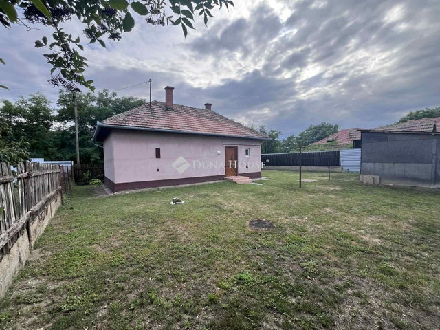 Eladó családi ház, Tiszacsegén, Tisza utcában 19 M Ft, 3 szobás