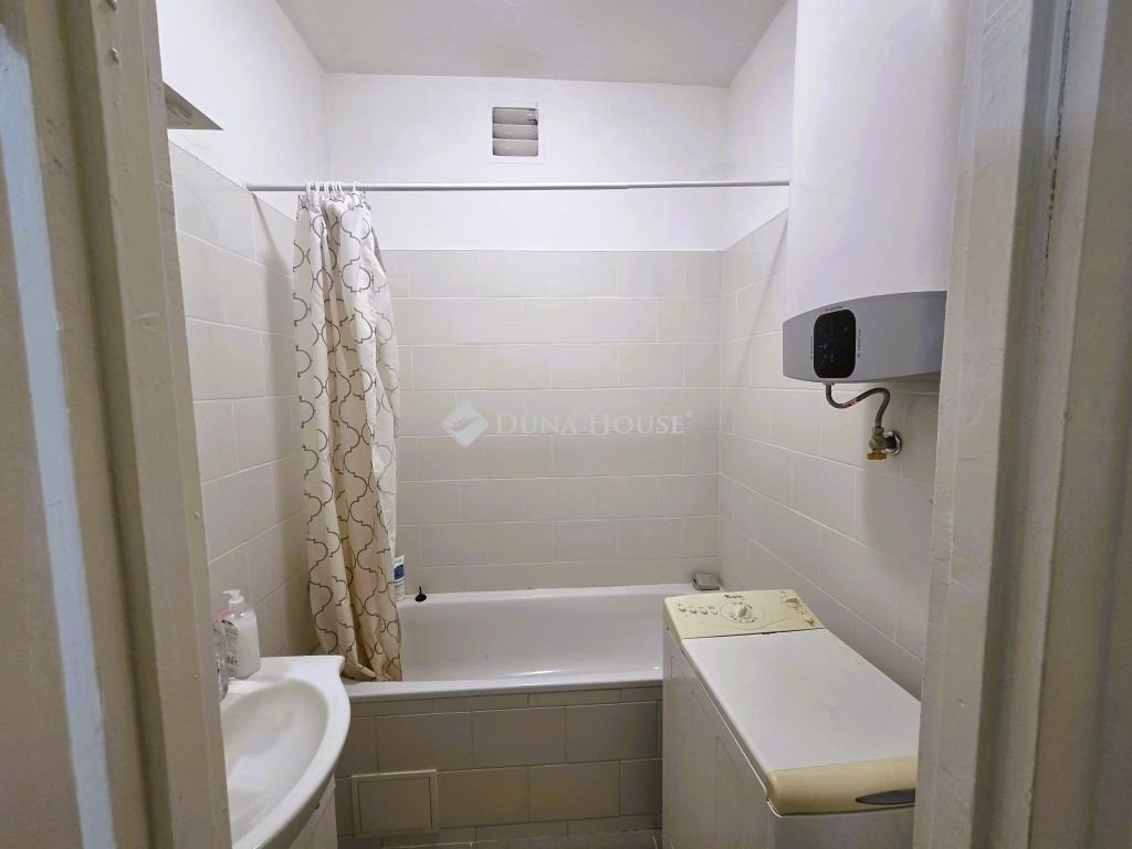 2 bed · 59m² · 54.900.000 ft