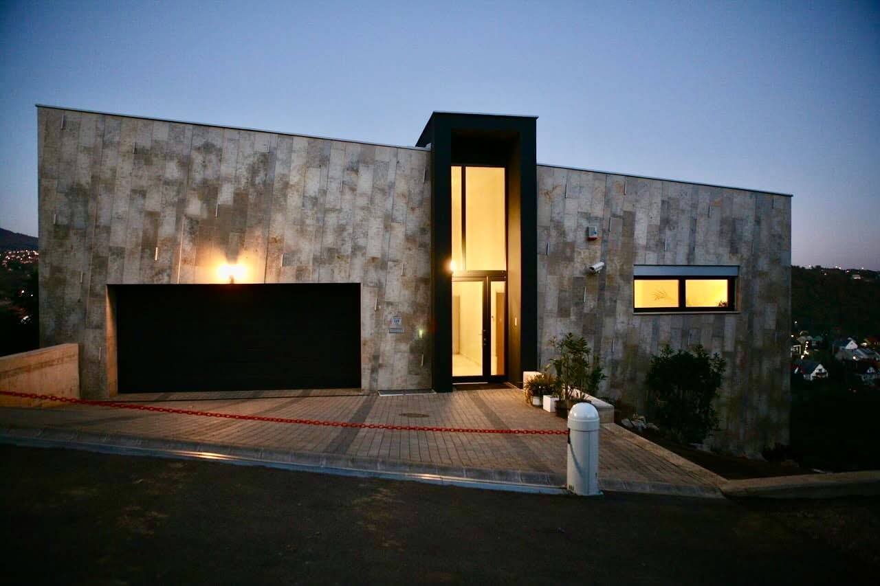 5 bed · 254m² · 299.000.000 ft