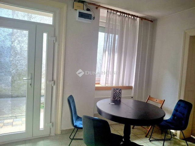 Eladó családi ház, Pásztón 89 M Ft, 4 szobás