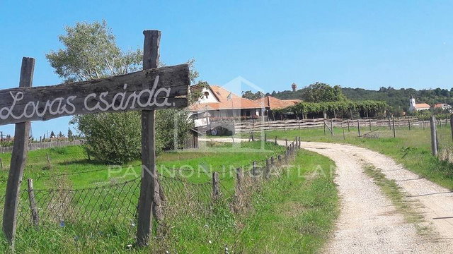 Eladó üzlethelyiség, Lovason 249 M Ft / költözzbe.hu