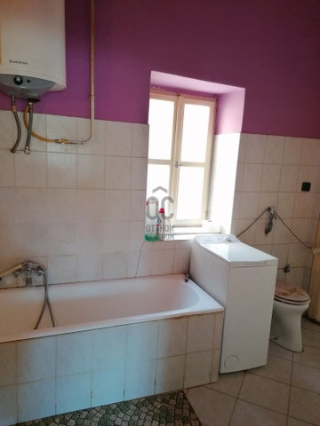 Eladó családi ház, Abonyban 24.5 M Ft, 5 szobás