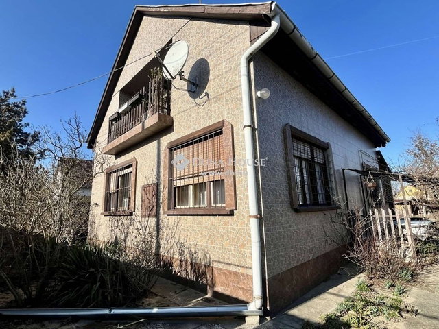 Eladó családi ház, Kecskeméten 74.9 M Ft, 4 szobás