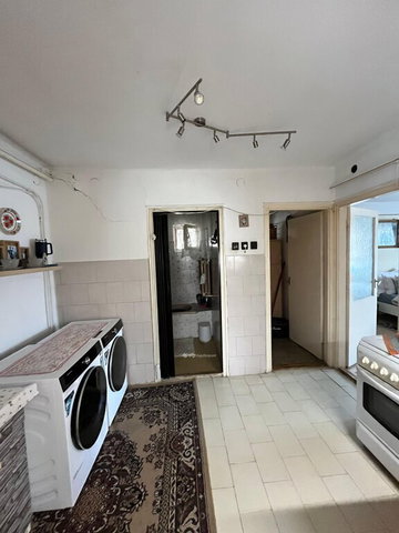 Eladó családi ház, Pusztaszabolcson 32 M Ft, 2 szobás