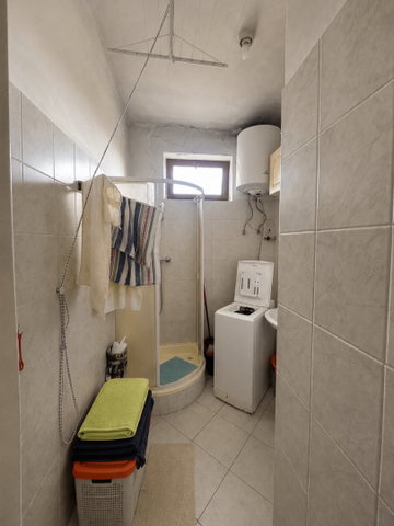 Eladó ikerház, Komlón 35 M Ft, 3 szobás / költözzbe.hu
