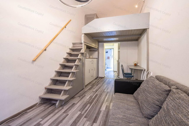 Eladó téglalakás, Budapesten, VI. kerületben 49.9 M Ft, 1 szobás