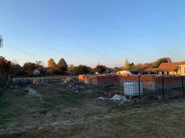 Eladó telek, Tápiószelén 4.9 M Ft / költözzbe.hu