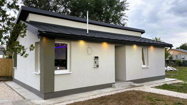 Eladó családi ház, Debrecenben 47.5 M Ft, 2 szobás